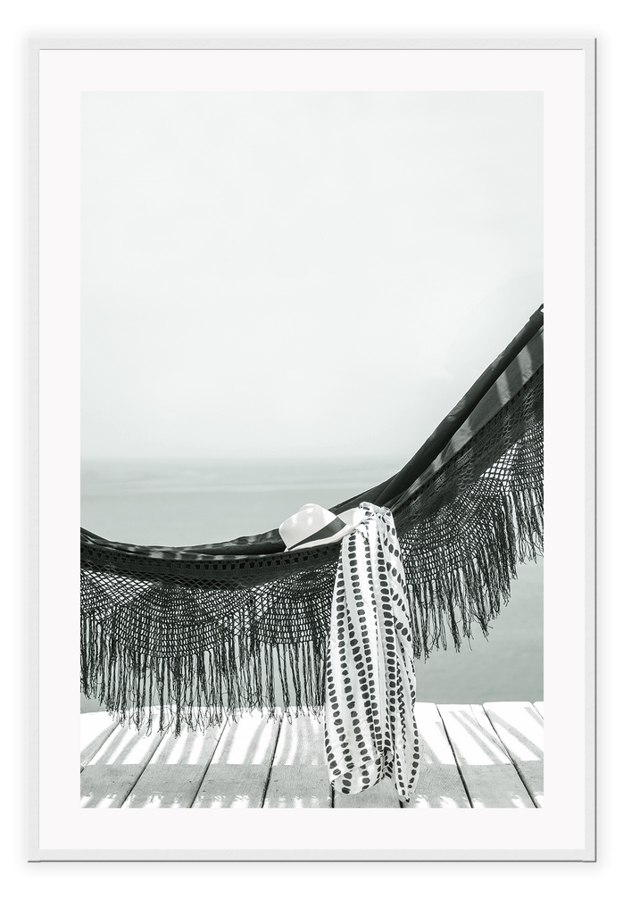 Photography print hammok towel fringe hat black blue grey holiday portrait